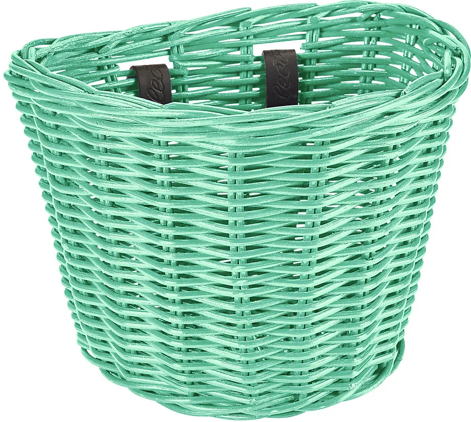 SMALL RATTAN BASKET
