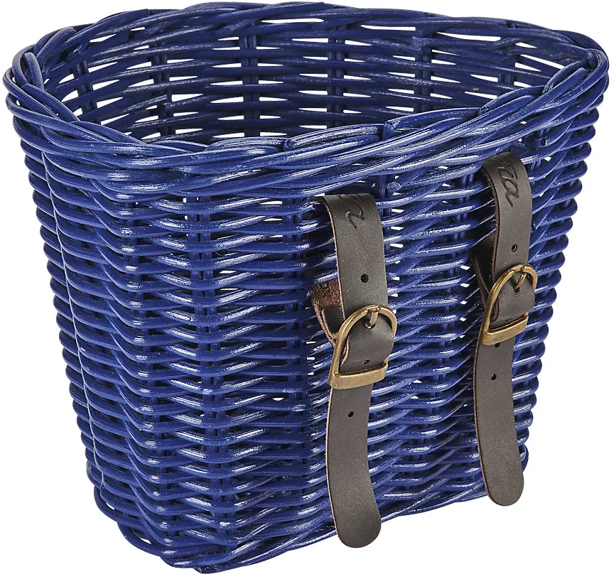 SMALL RATTAN BASKET