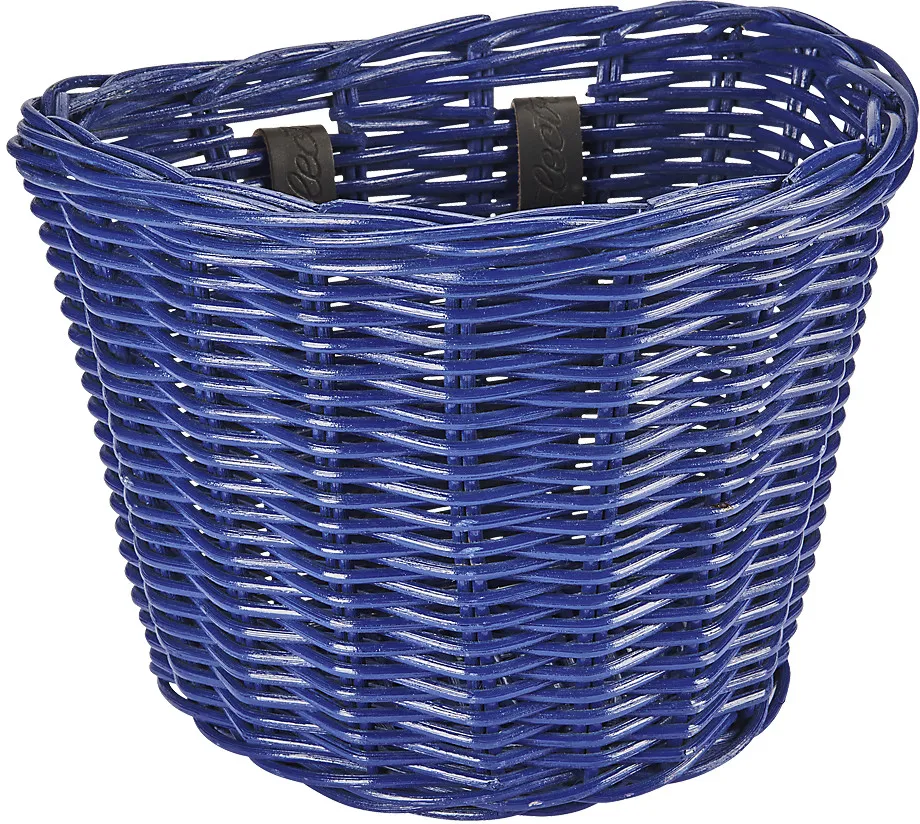 SMALL RATTAN BASKET
