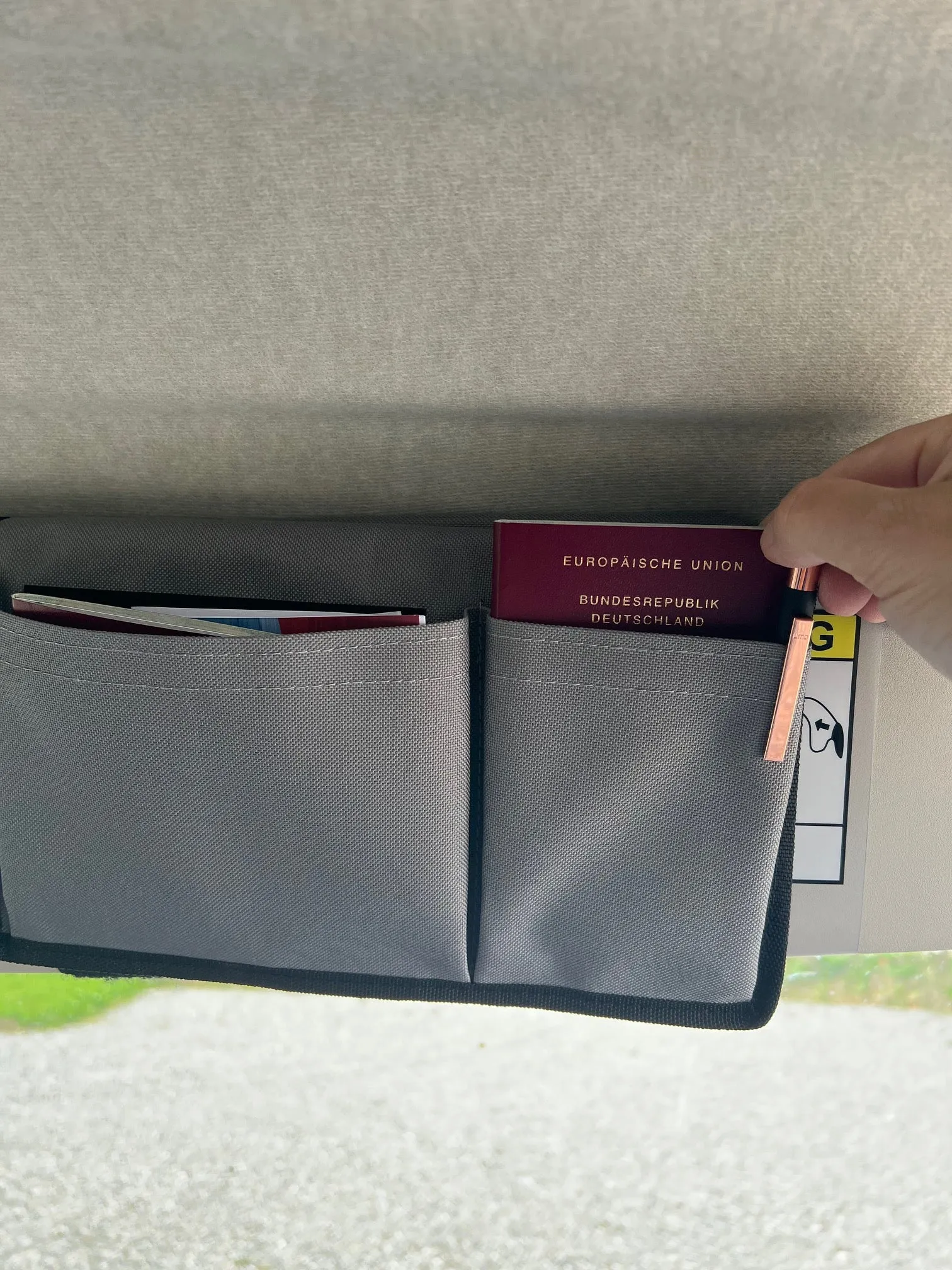 Sonnenblende Tasche / Organizer in Schwarz oder Grau