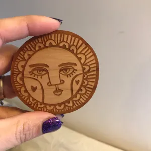 SUN FACE wooden pin