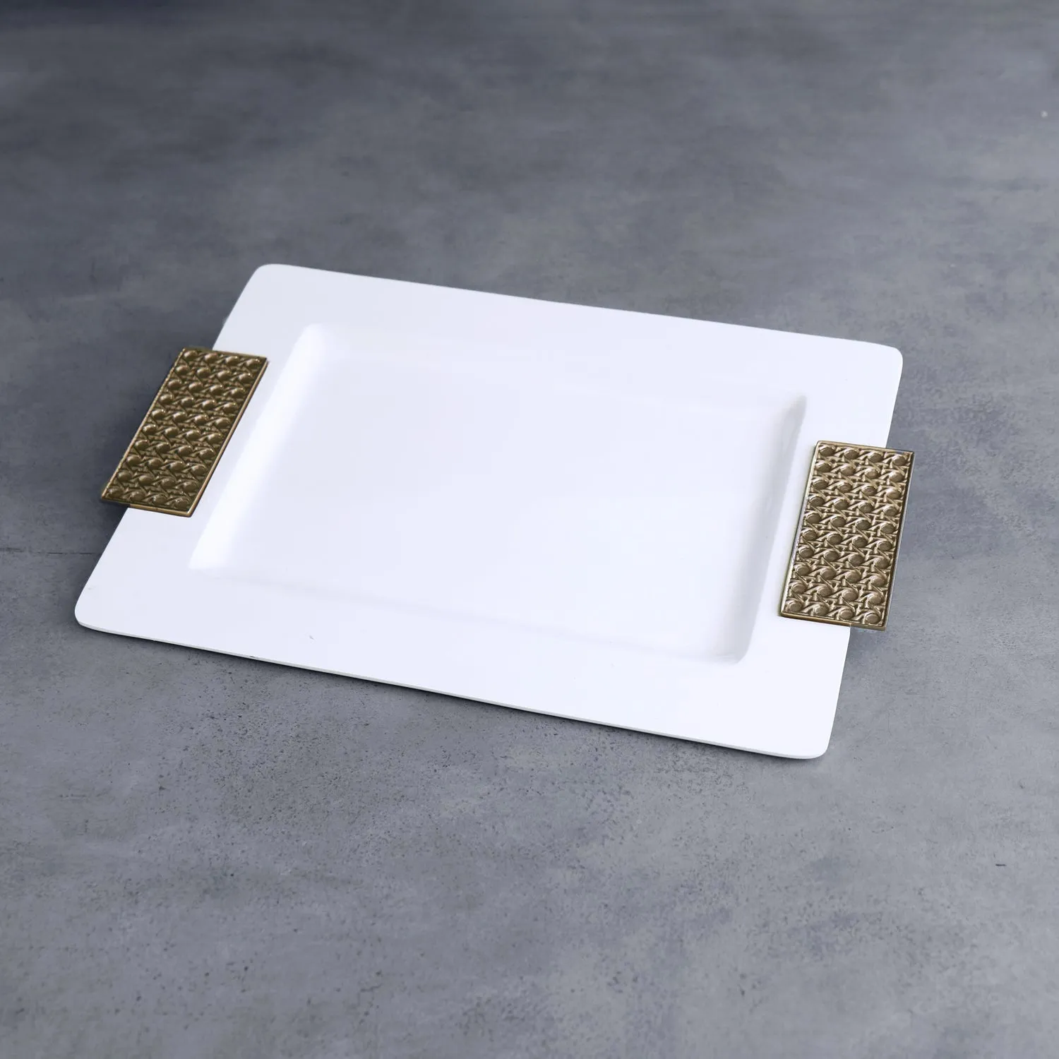 Thanni Rattan Med. Rectangular Tray (White/Gold)