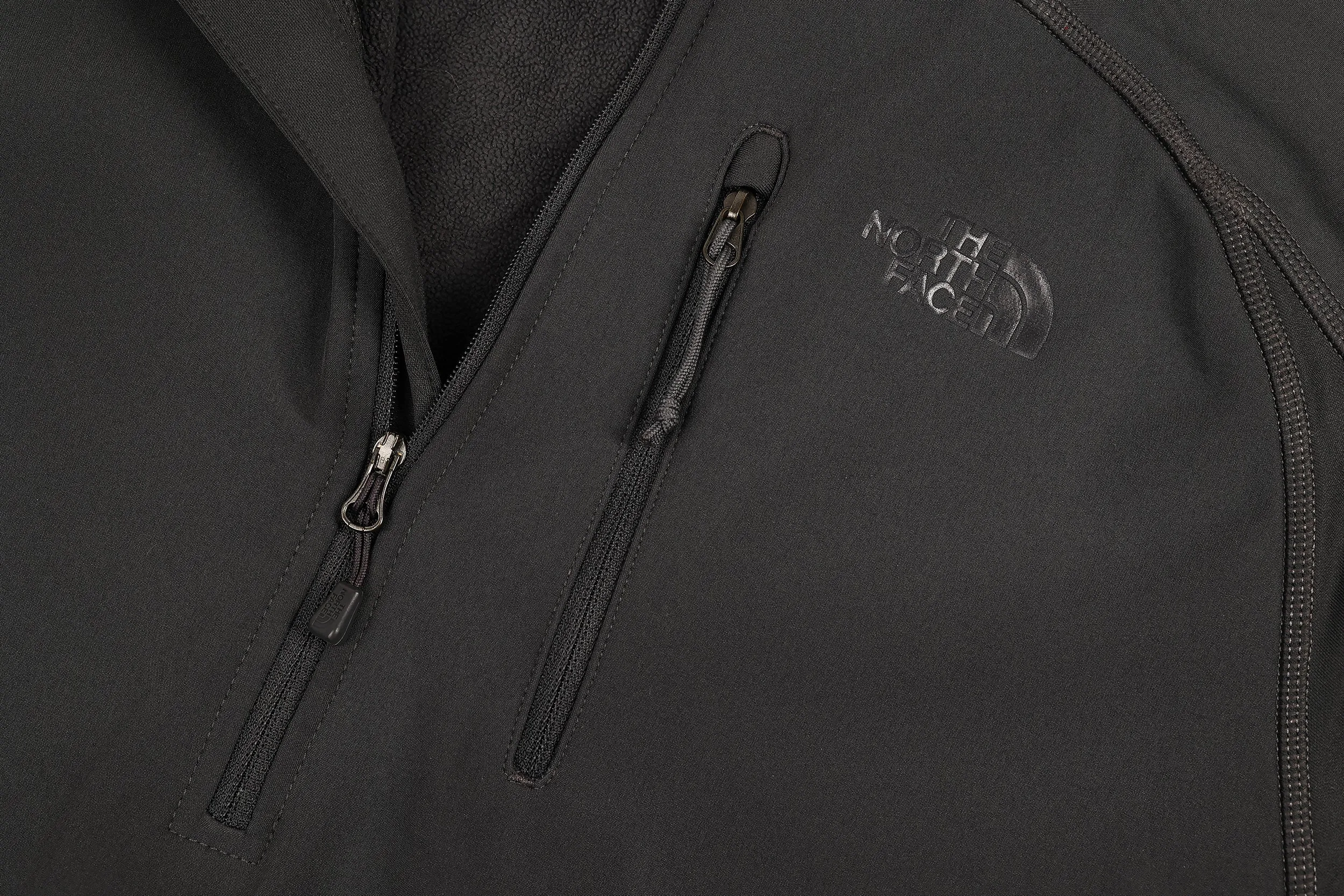 The North Face Flash Dry 1/4 Zip Top - Grey - L