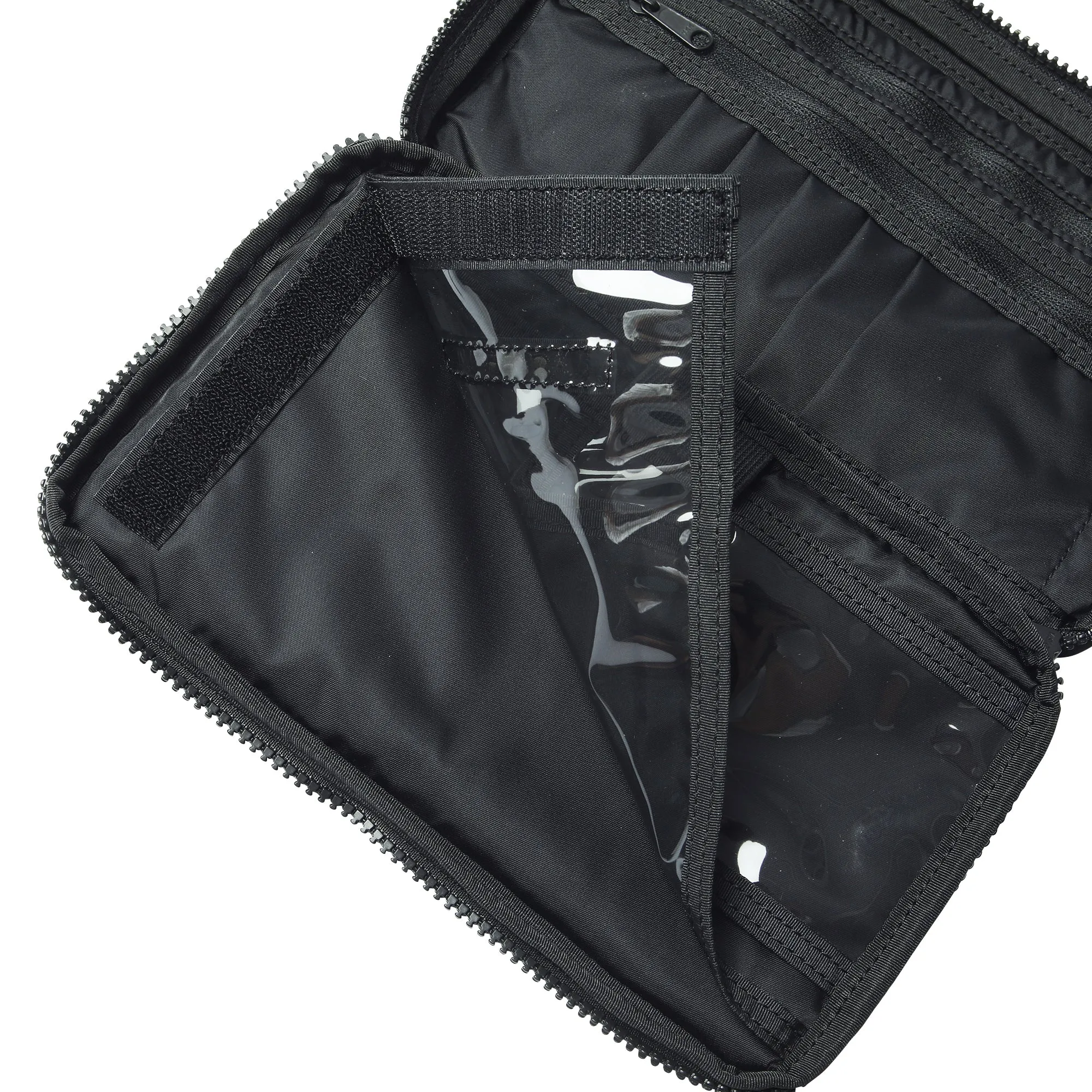 TRAVEL ORGANIZER