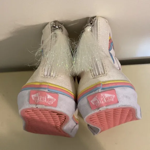 VANS Sk8-hi Zip Unicorn Glitter High Top Sneaker In White  Size 3