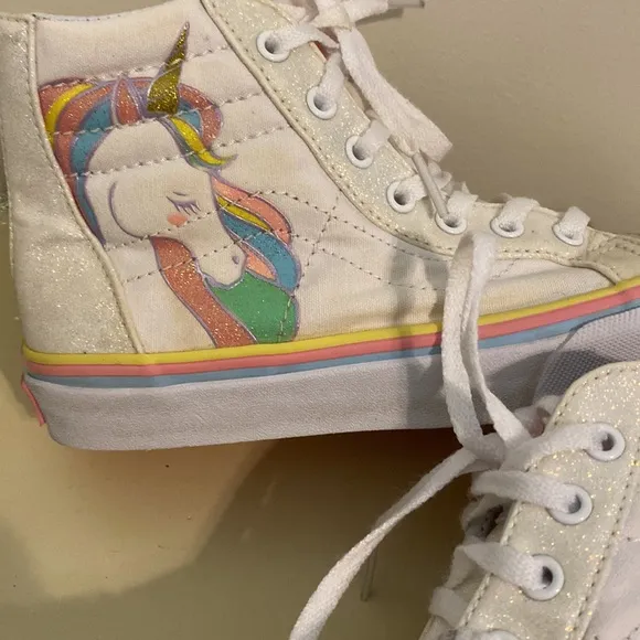 VANS Sk8-hi Zip Unicorn Glitter High Top Sneaker In White  Size 3
