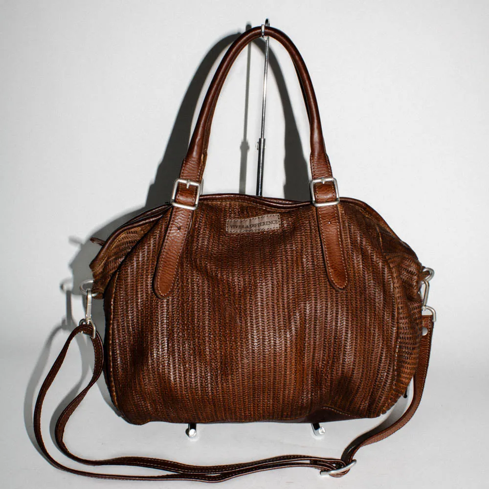 Vive La Difference - Deauville V (Rusty Brown)