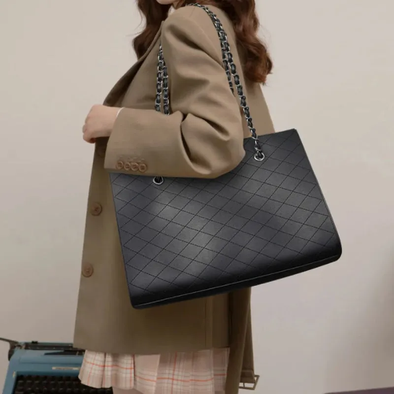 Women's Diamond Lattice Handbag