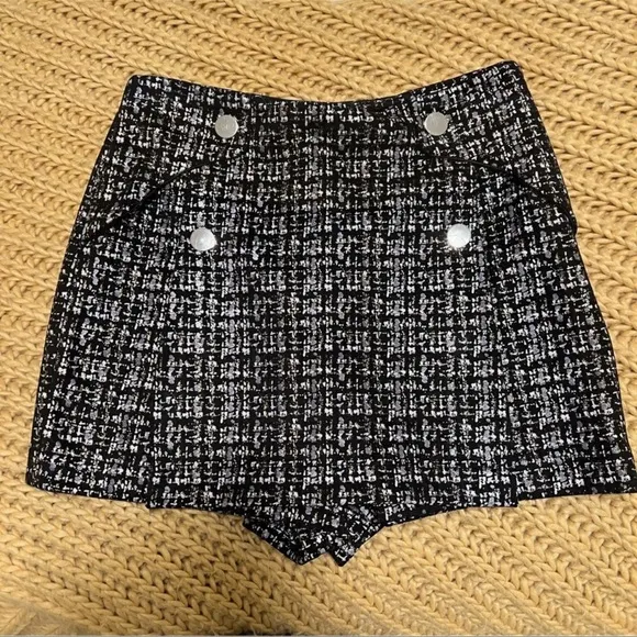 Zara Black Silver High Waisted Double Button Skort